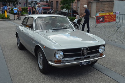 Alfa Romeo 1300 GT
